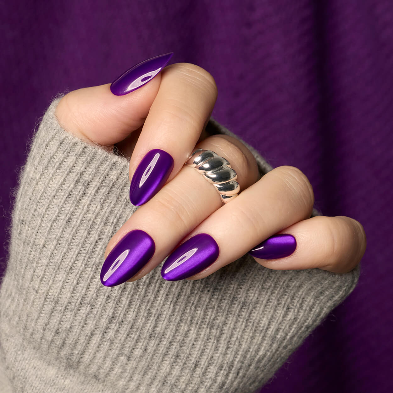 Amethyst Cat Eye - Almond