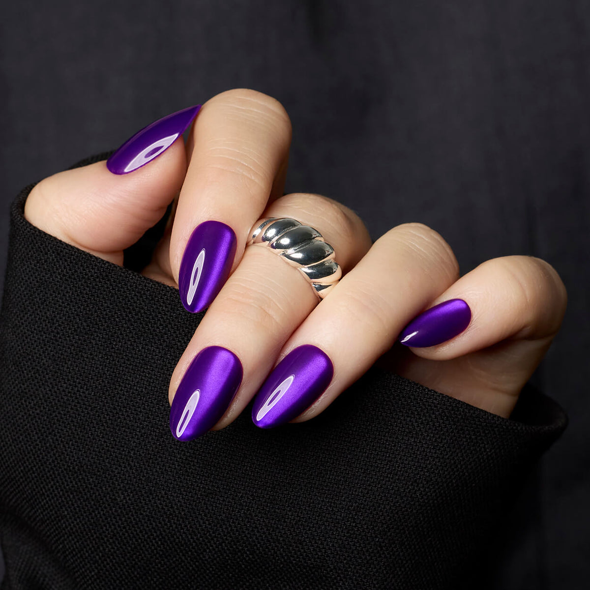 Amethyst Cat Eye - Almond