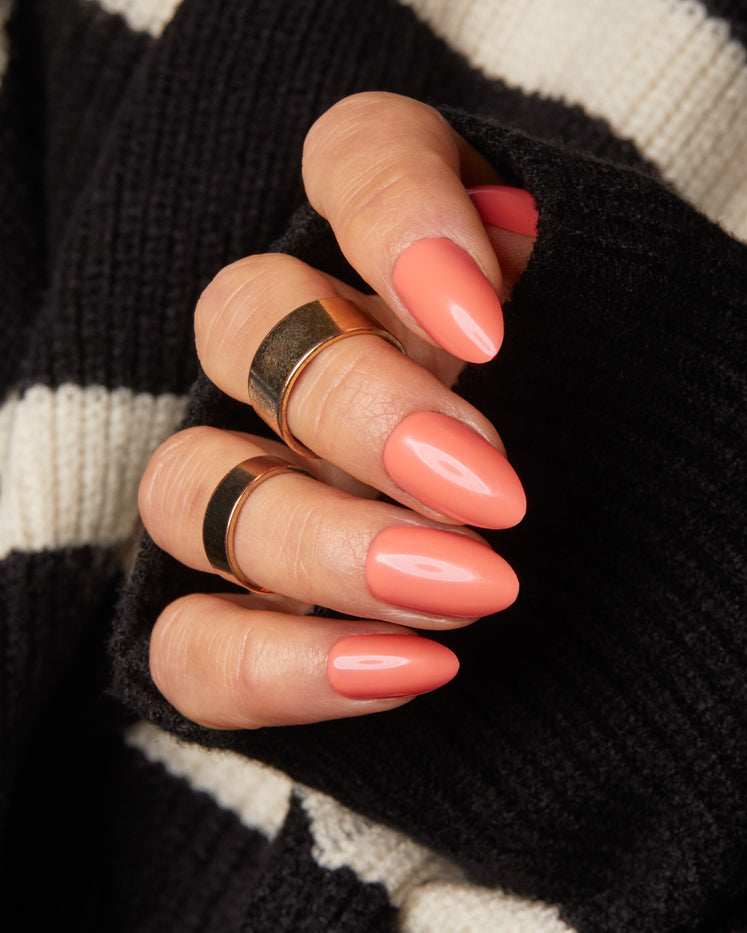 Casual Coral - Almond