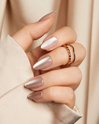 Champagne Cat Eye - Almond