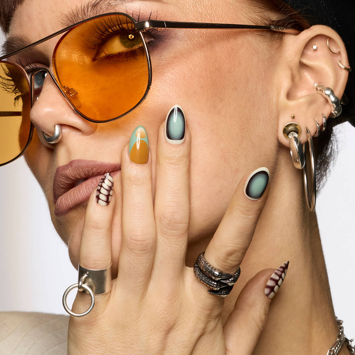 Freaky Deaky - Almond