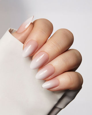 French Ombre Bold - Almond