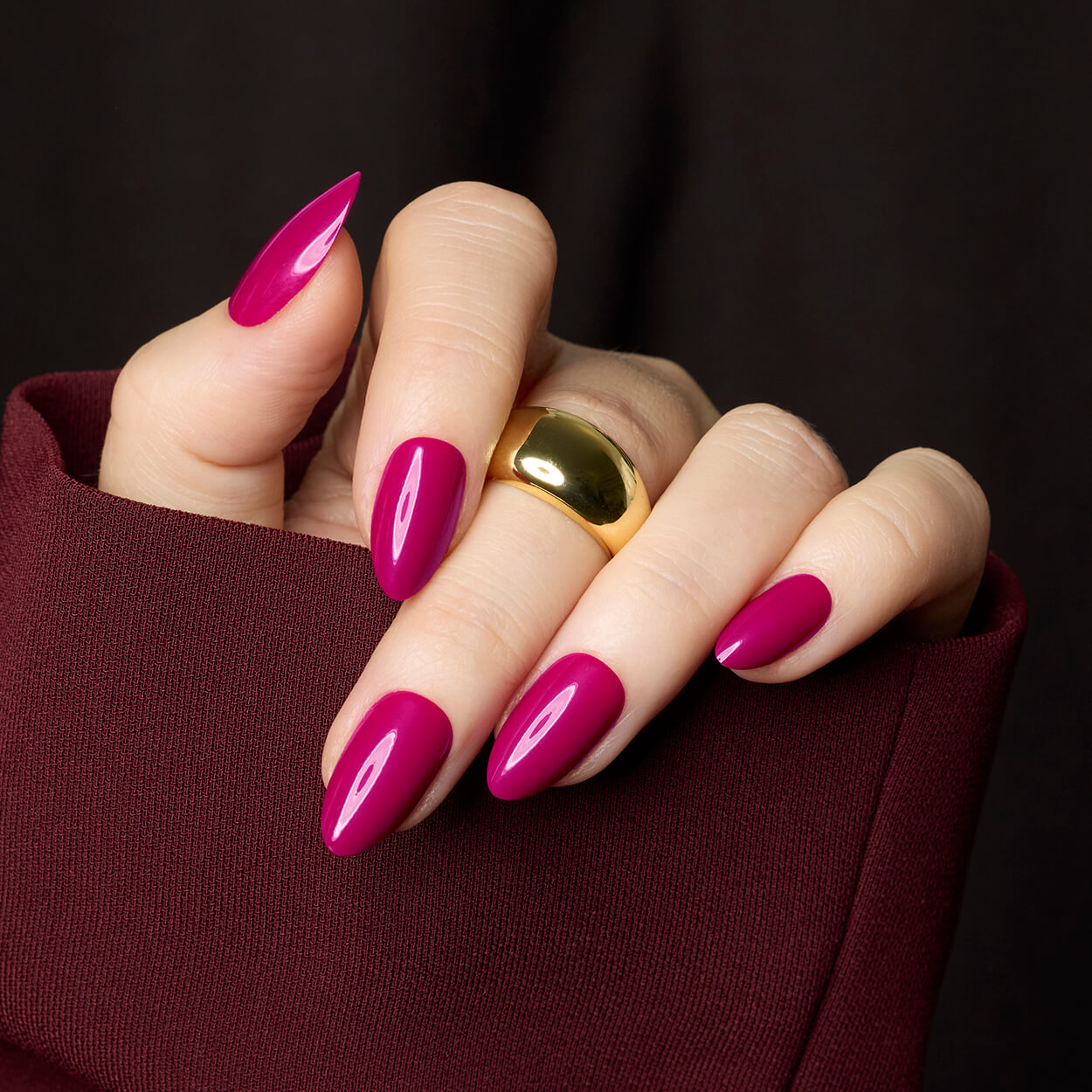 Hexed Heart - Almond