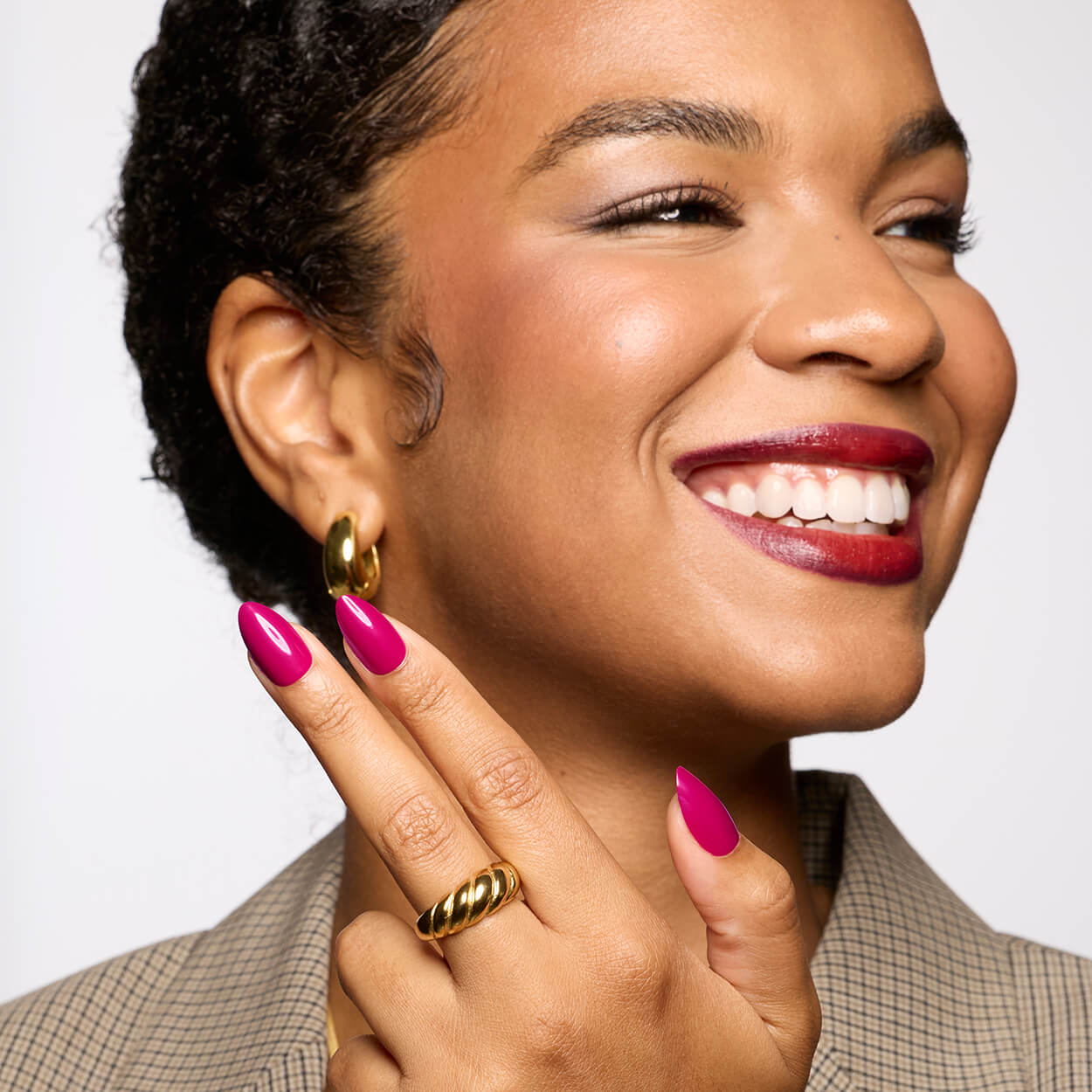 Hexed Heart - Almond