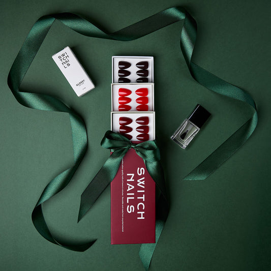 Santa Claws - Almond