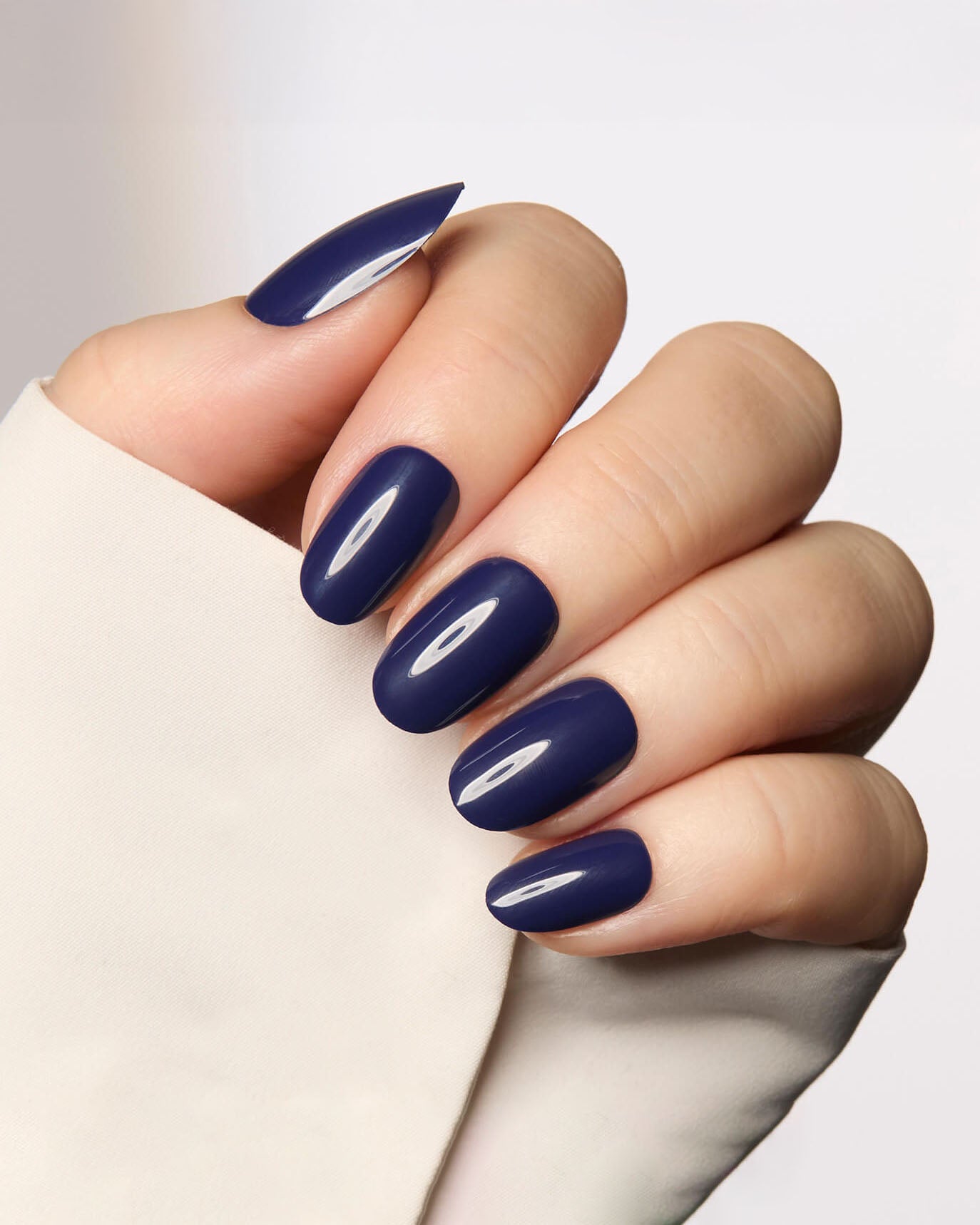 Meet Me at Midnight - Oval