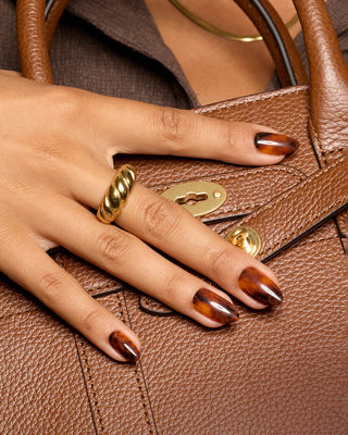 Toasty Tortie - Almond