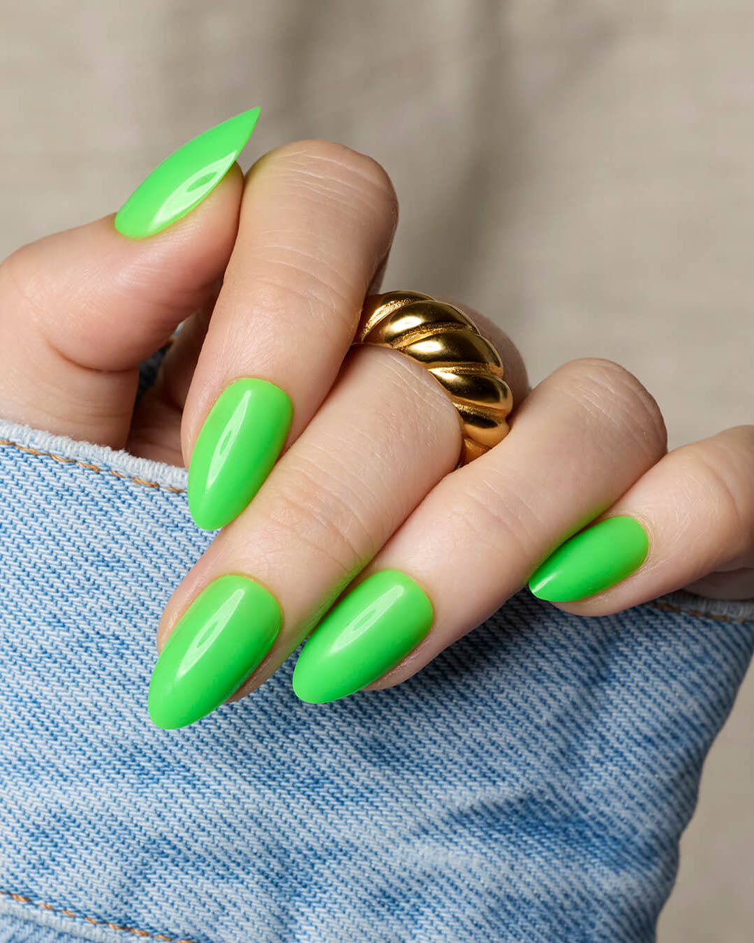 Totally Lime - Almond