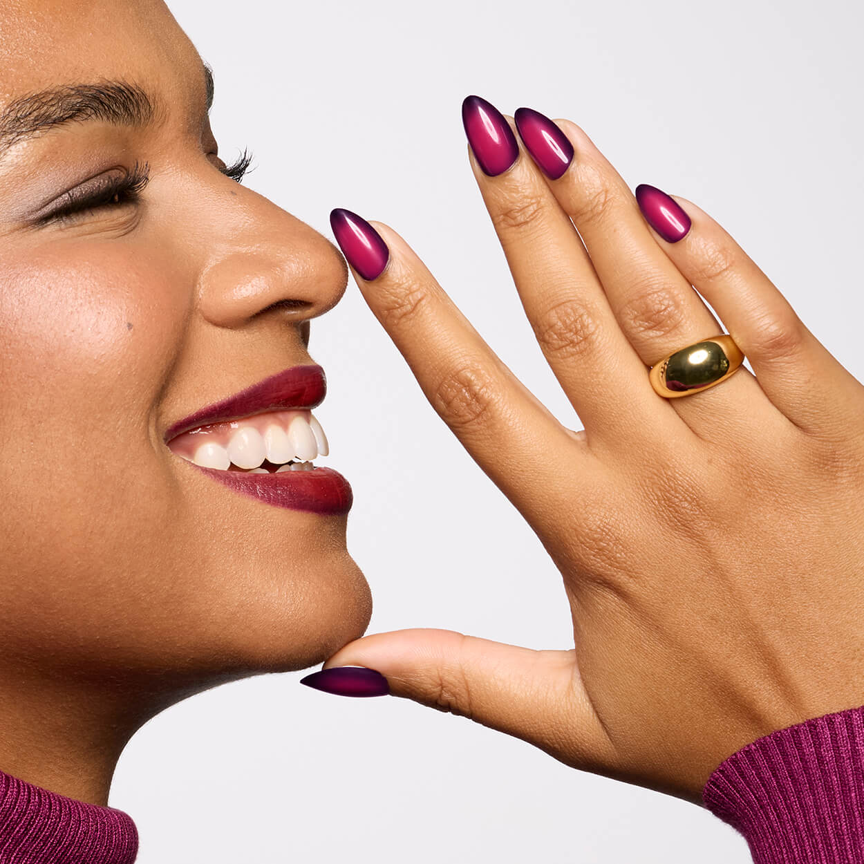 Velvet Aura - Almond