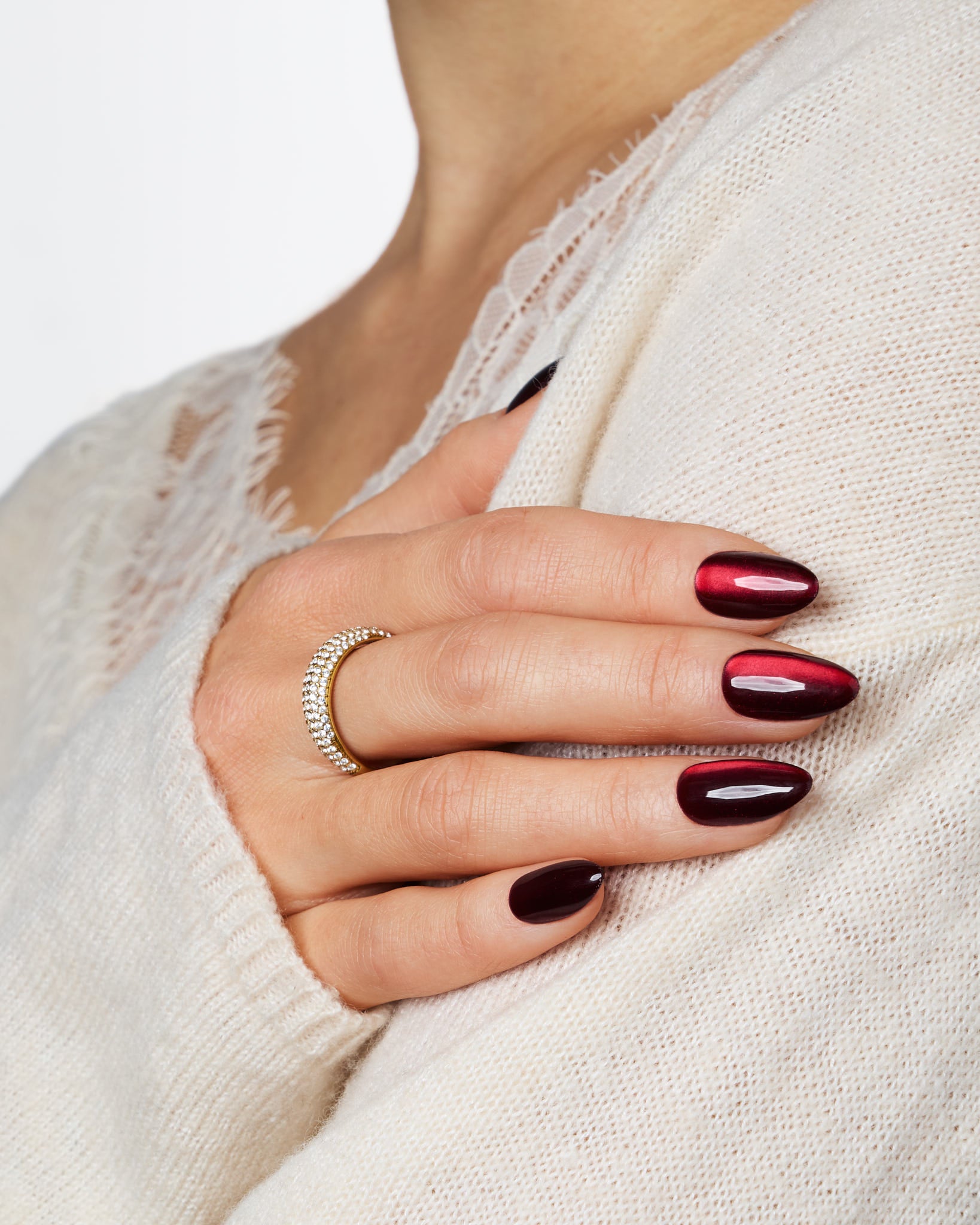 Wine & Dine Cat Eye - Almond